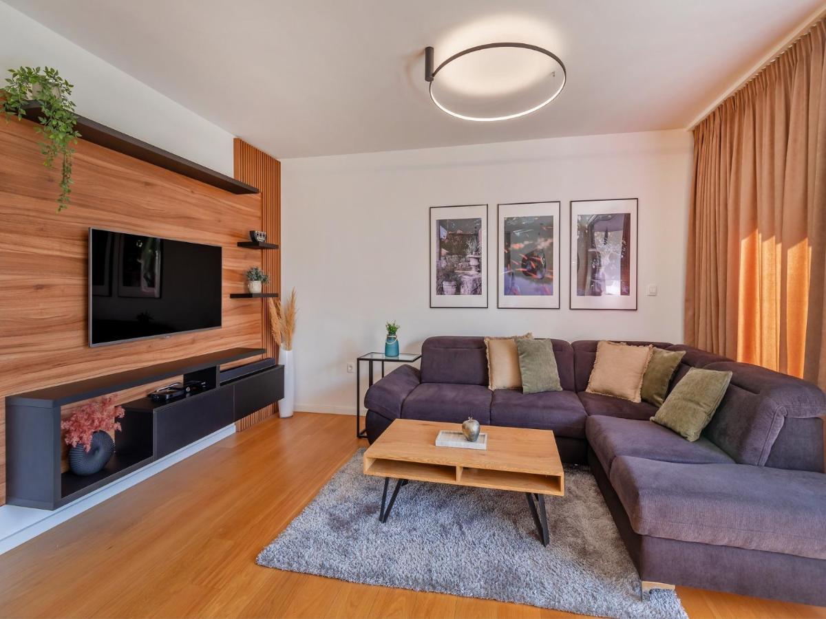 Apartment Floramye